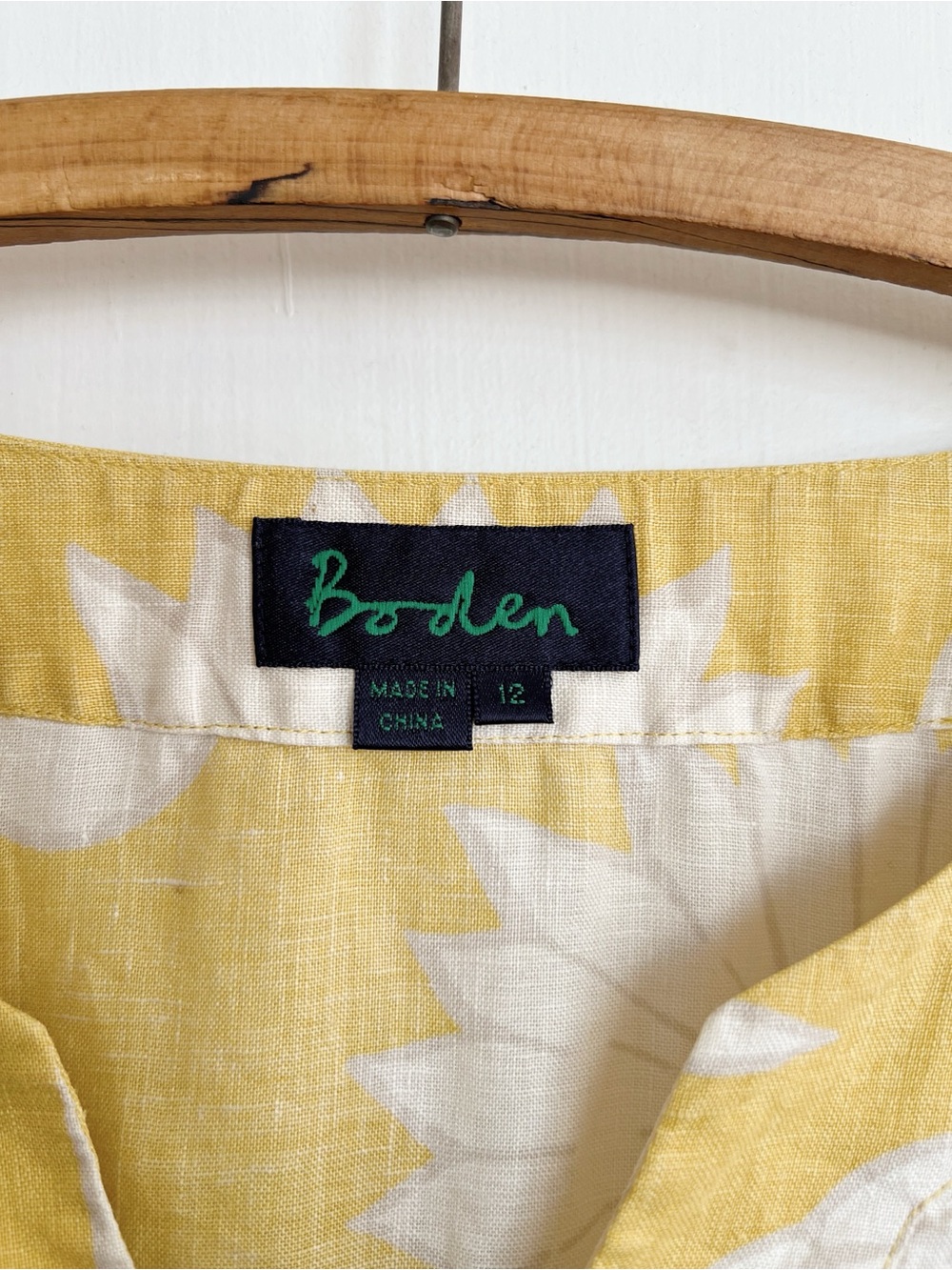 Boden • Notch Neck Tunic Dress linen shift Super Sunflower yellow floral - Picture 5 of 10
